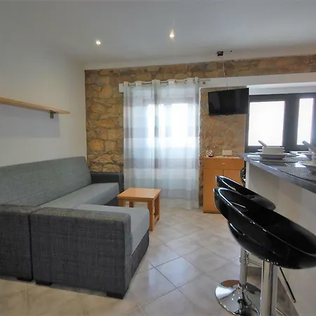 Baltum - Free Private Parking - Wifi - Airco # By Bedzy # * Albufeira