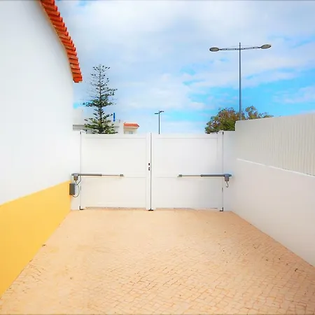 بيت للعطل Baltum - Free Private Parking - Wifi - Airco # By Bedzy # *